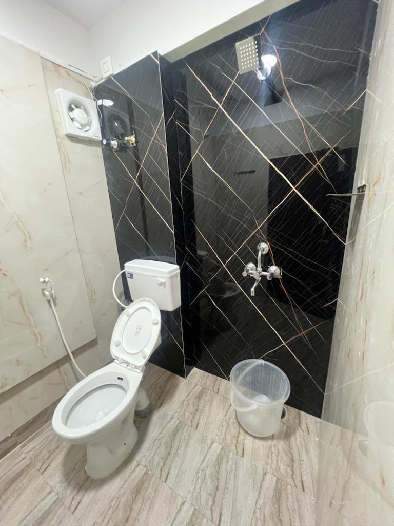 Beach Town Hotel Visakhapatnam Eksteriør billede